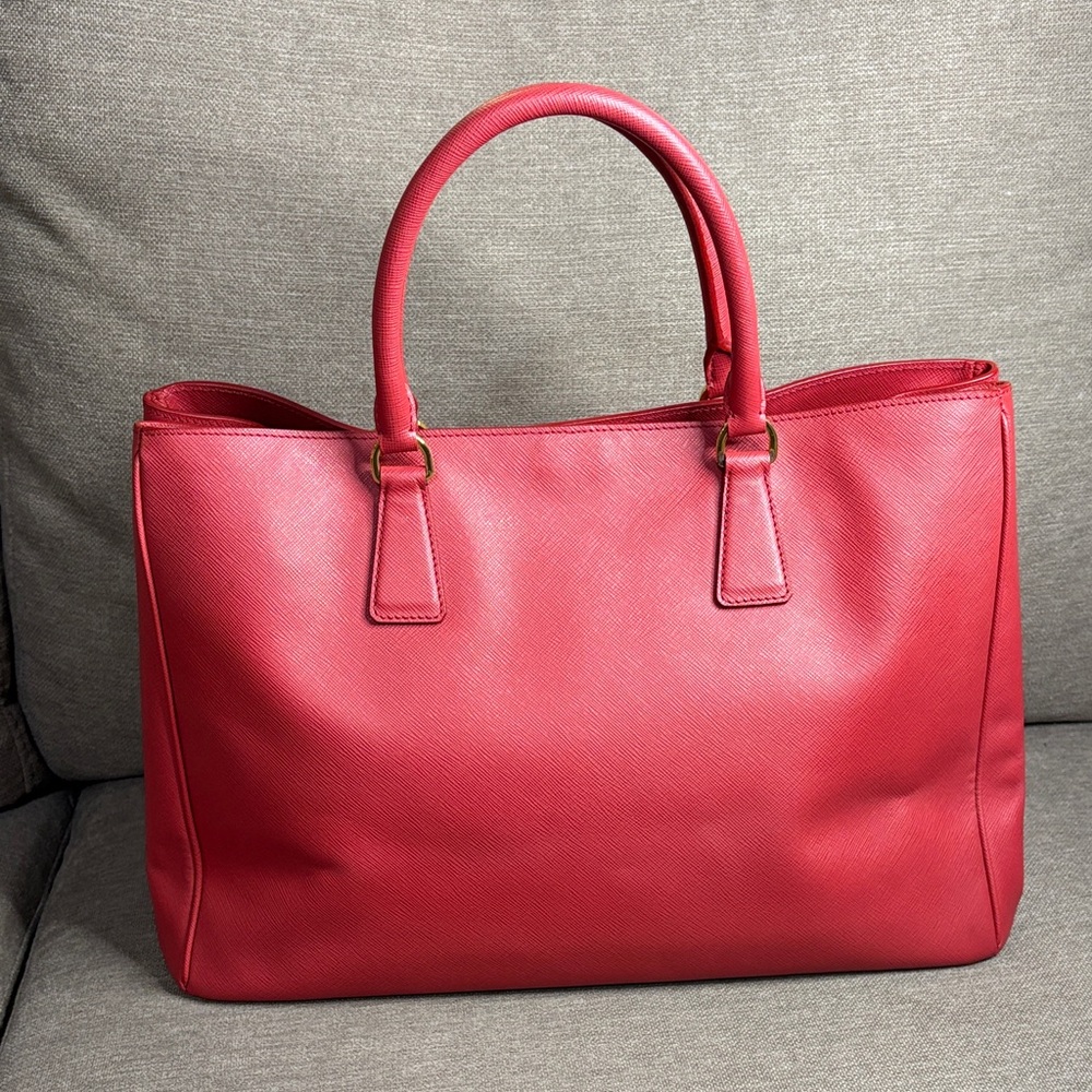 Prada Red Saffiano Lux Leather Tote Bag Authentic Double Handle - Picture 4 of 14